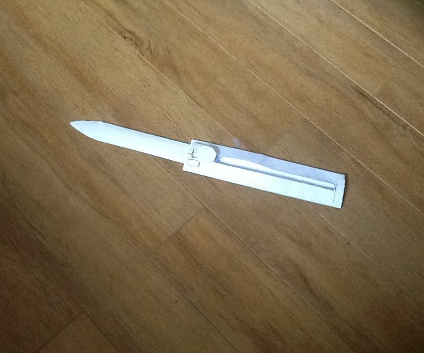 Paper AC Hidden Blade Tutorial