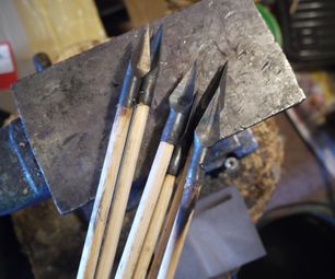 How to Affix Arrowheads to a Shaft