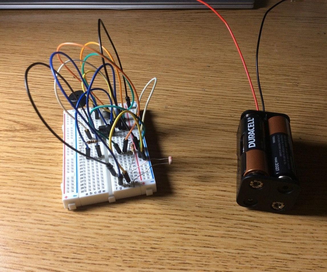 Simple Laser Tripwire Alarm Circuit With NE555 Timer