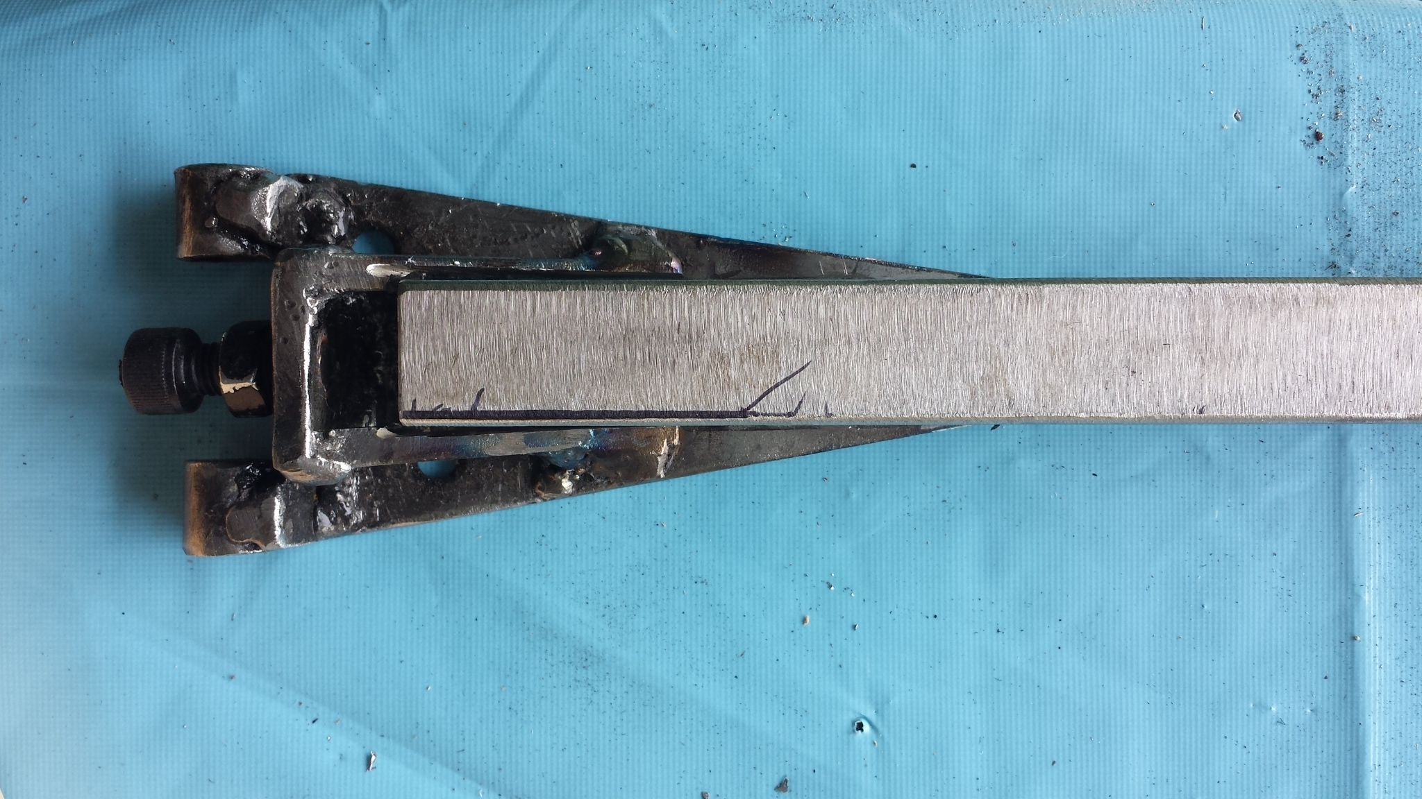 Motorcycle Backrest Hardware Mod : 6 Steps - Instructables