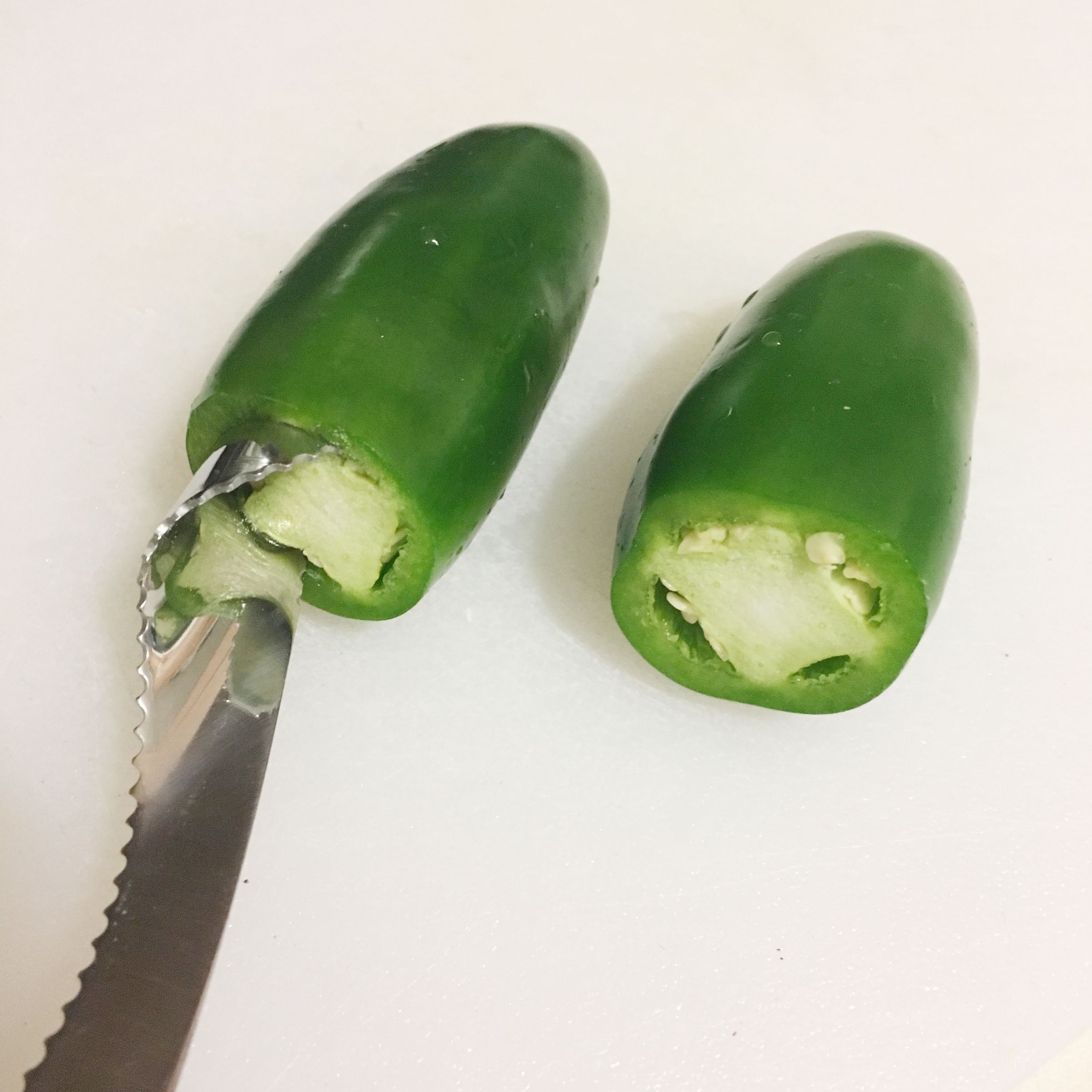 Drying Jalapenos in a Toaster Oven 4 Steps (with Pictures