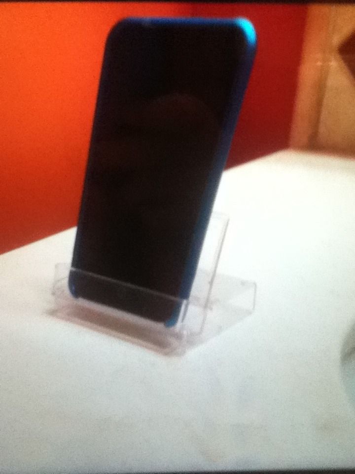 Three Step Ipod Dock