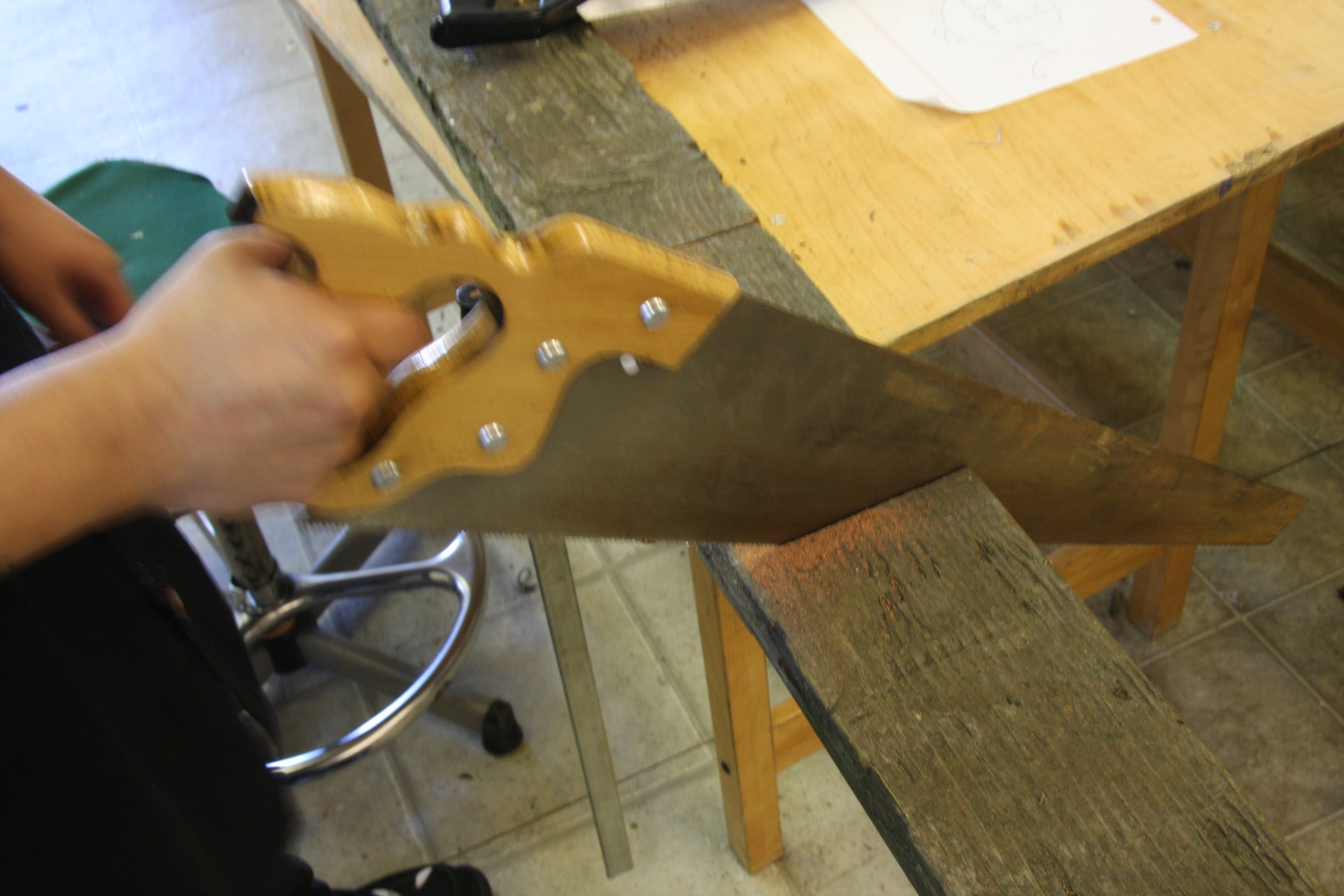 Use a Handsaw 4 Steps Instructables