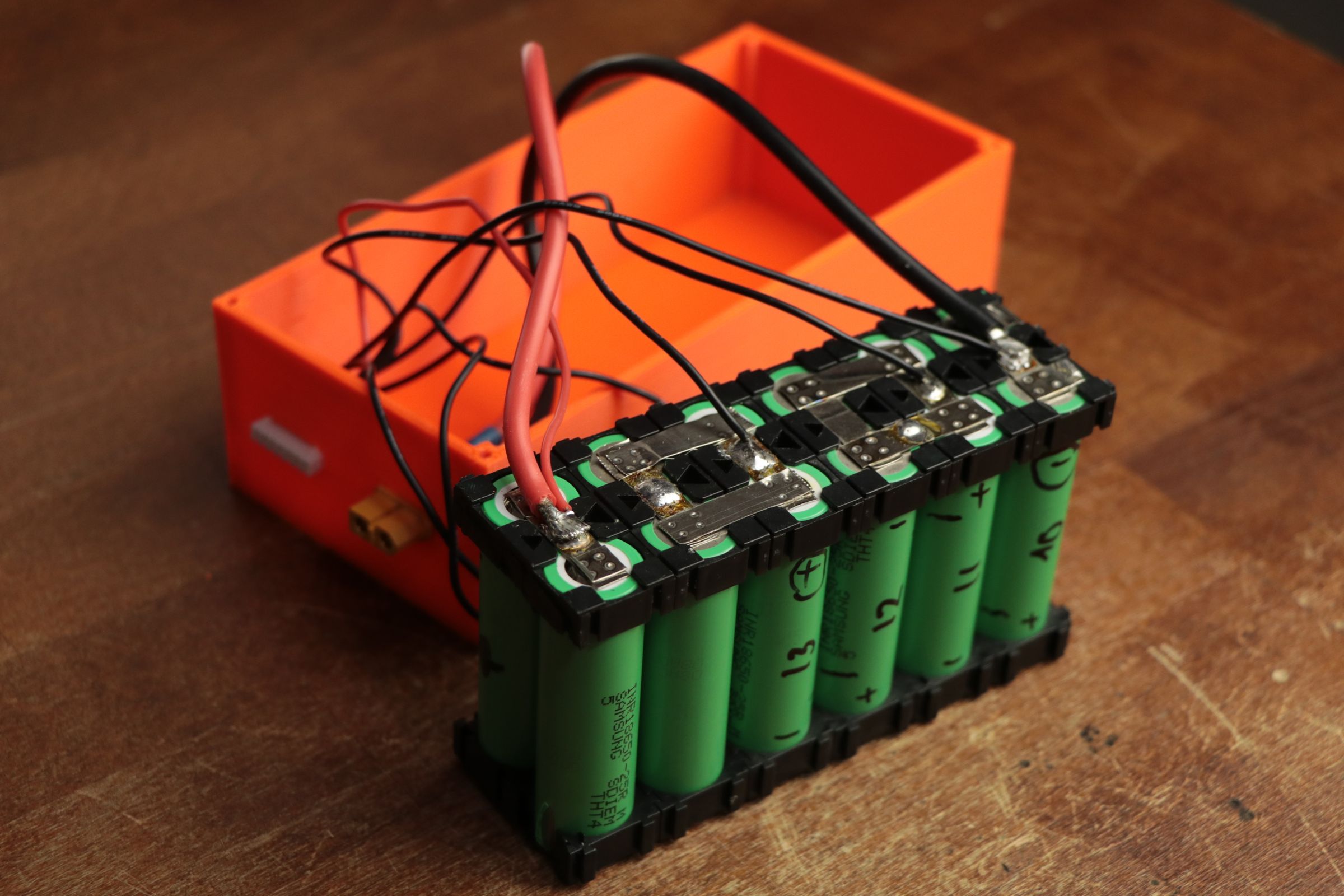 Make Your Own Simple Yet Powerful Electric Motorized Longboard 6 Steps Instructables