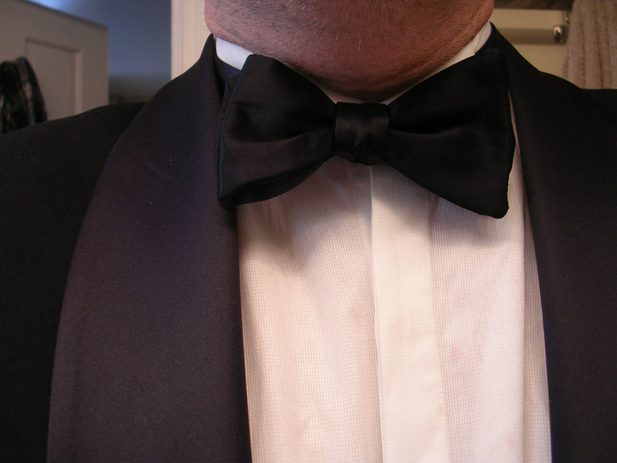 Easy Hand-Tie Bow Tie