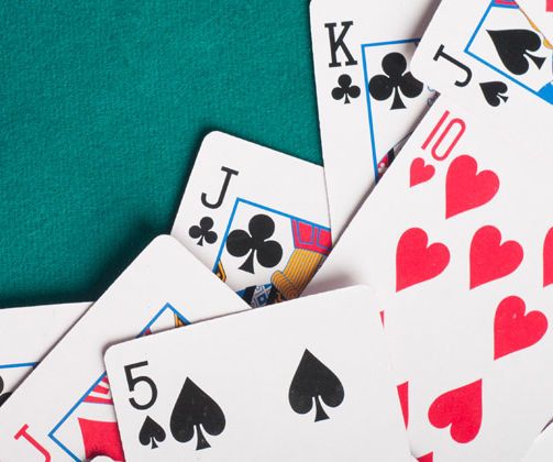 How to Play Egyptian Ratscrew