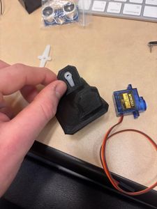 Inserting Servos (feet)
