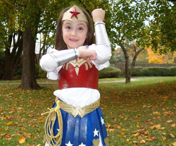 Make a Wonder Woman Costume WITH Your Child