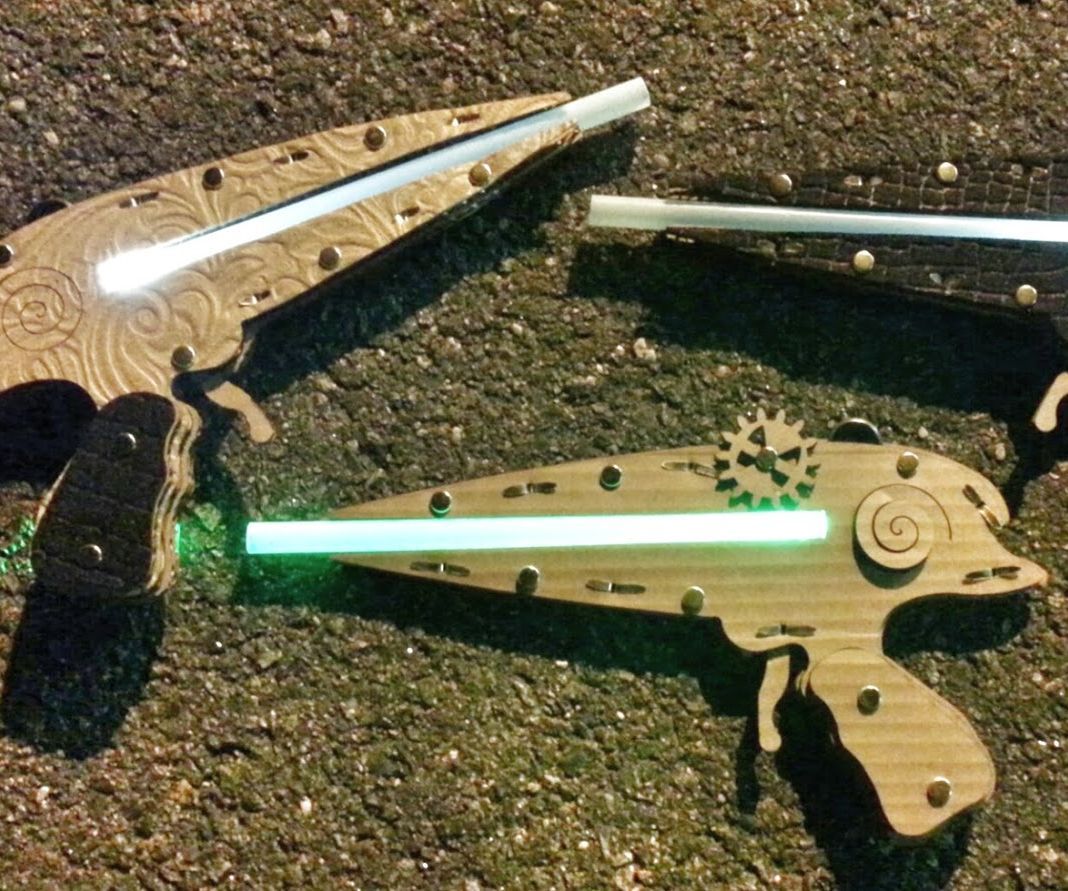 Easy Steam Punk Laser Pistol That Lights Up