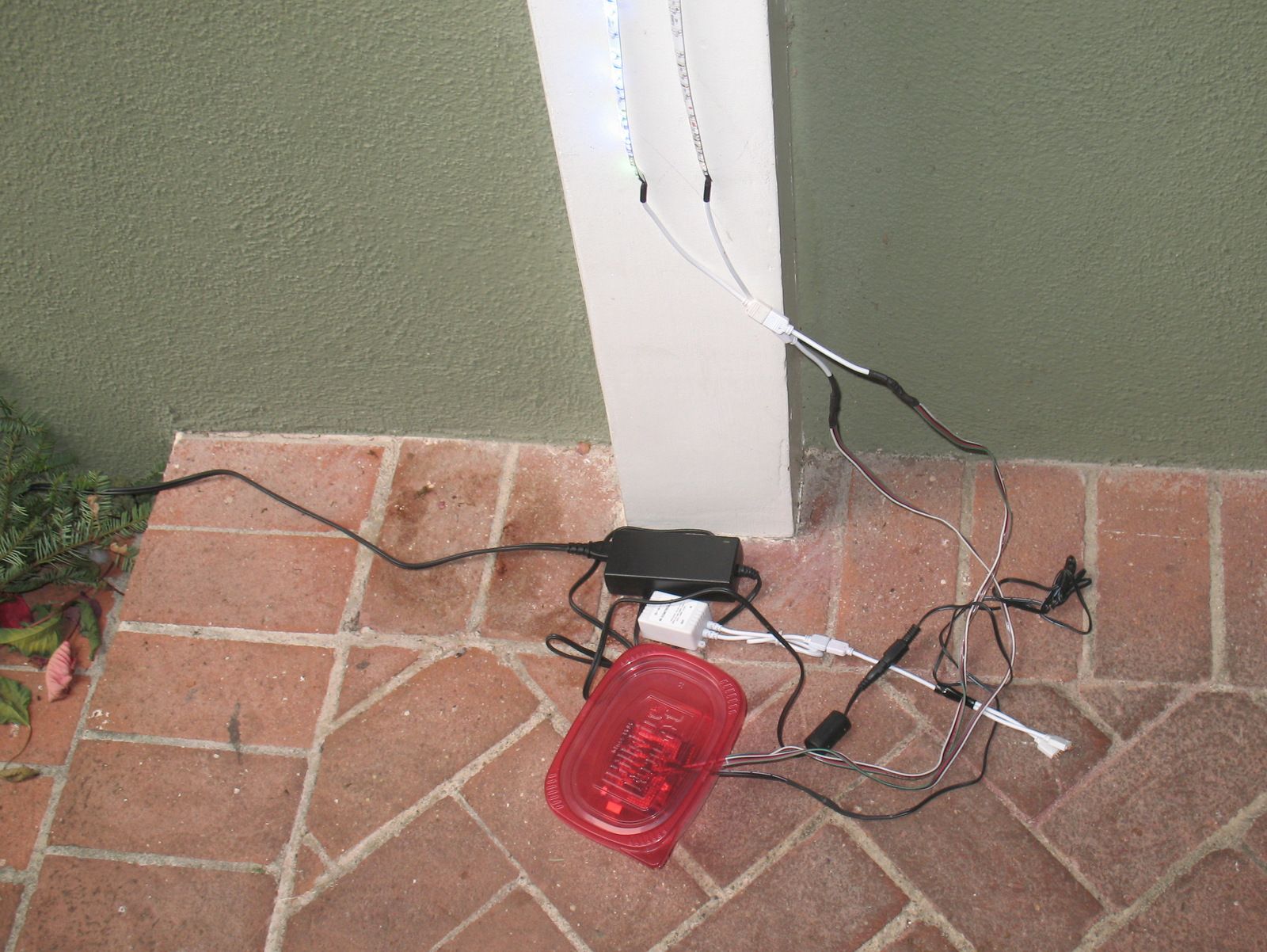 Arduino Controlled LED Strip Holiday Lighting 3 Steps Instructables