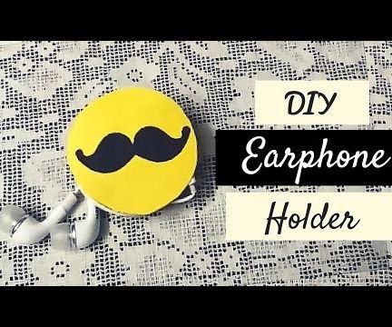 DIY Earphone Holder From Old Notebook!