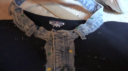 Pin the Jean Waist to the Sweatshirt Collar