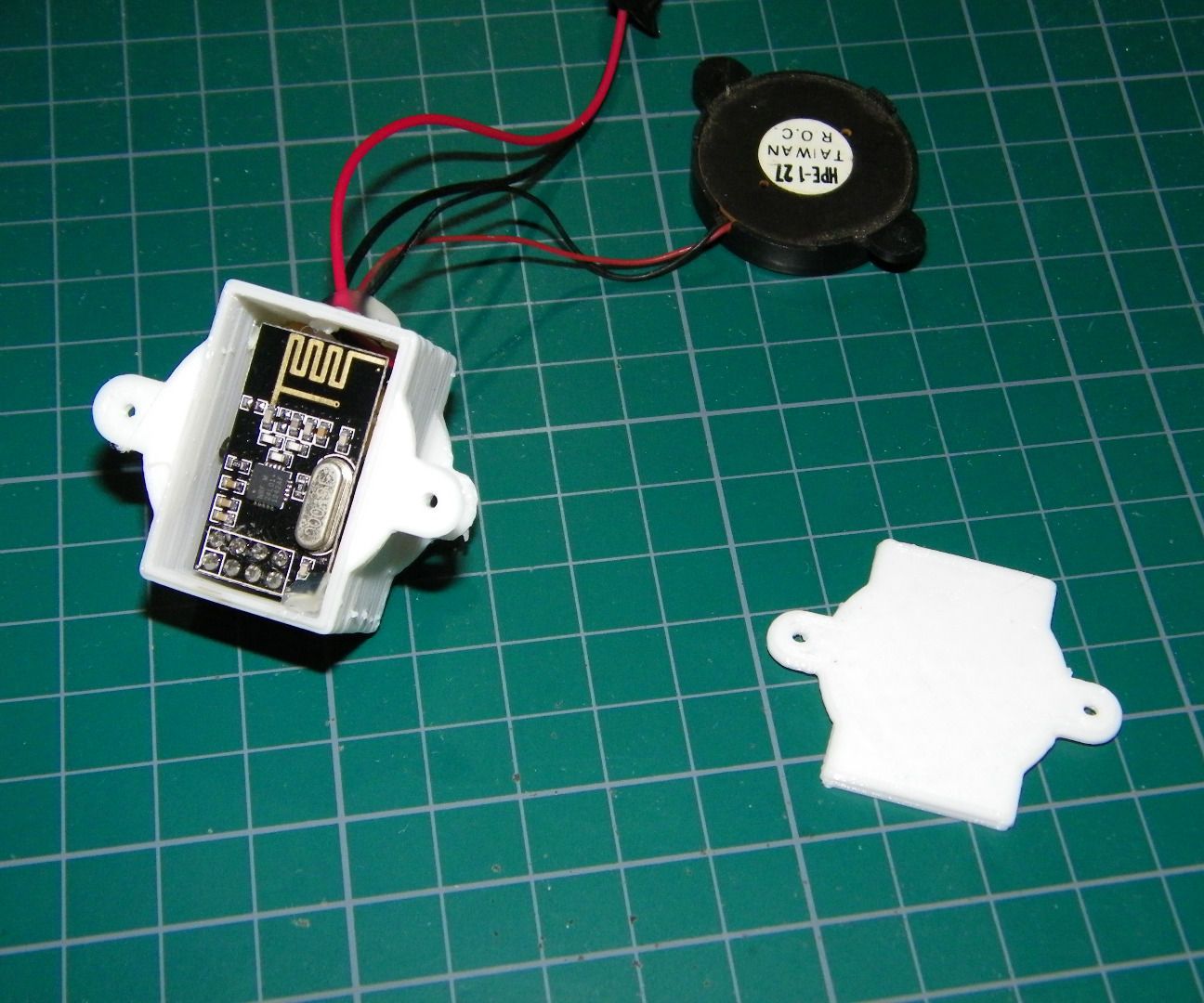 Car / Motorcycle or Bicycle Wireless 2.4ghz Alarm Range 500m 10$ Budget