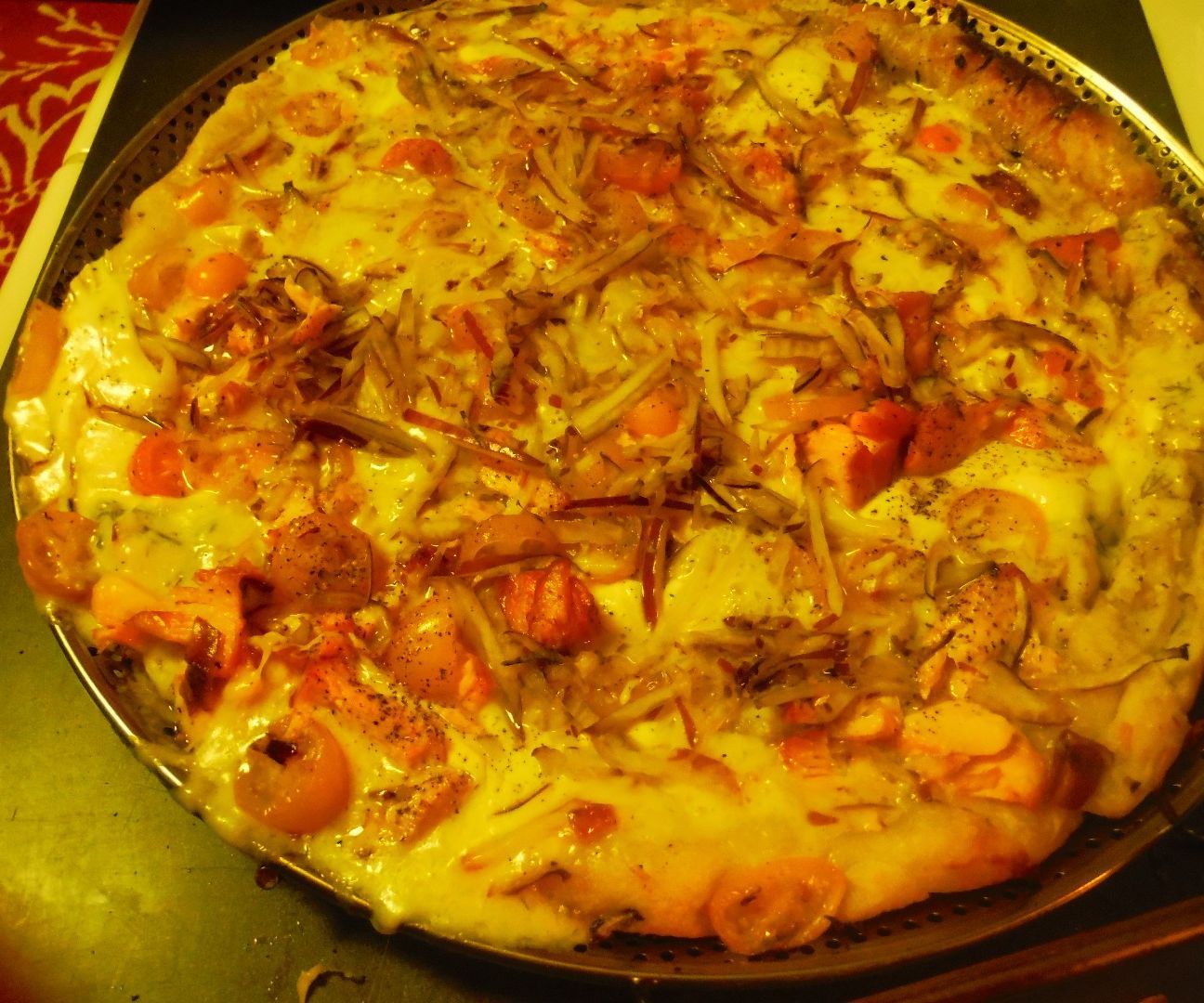 Gold Rush Pizza (Smoked Salmon pizza)