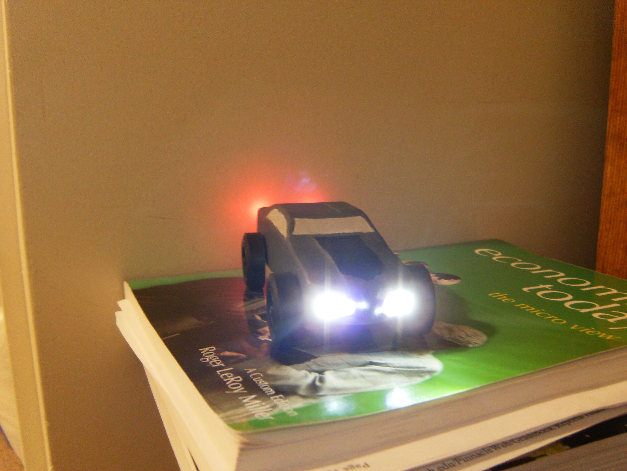 Pinewood Derby Car With Working Headlights 6 Steps Instructables