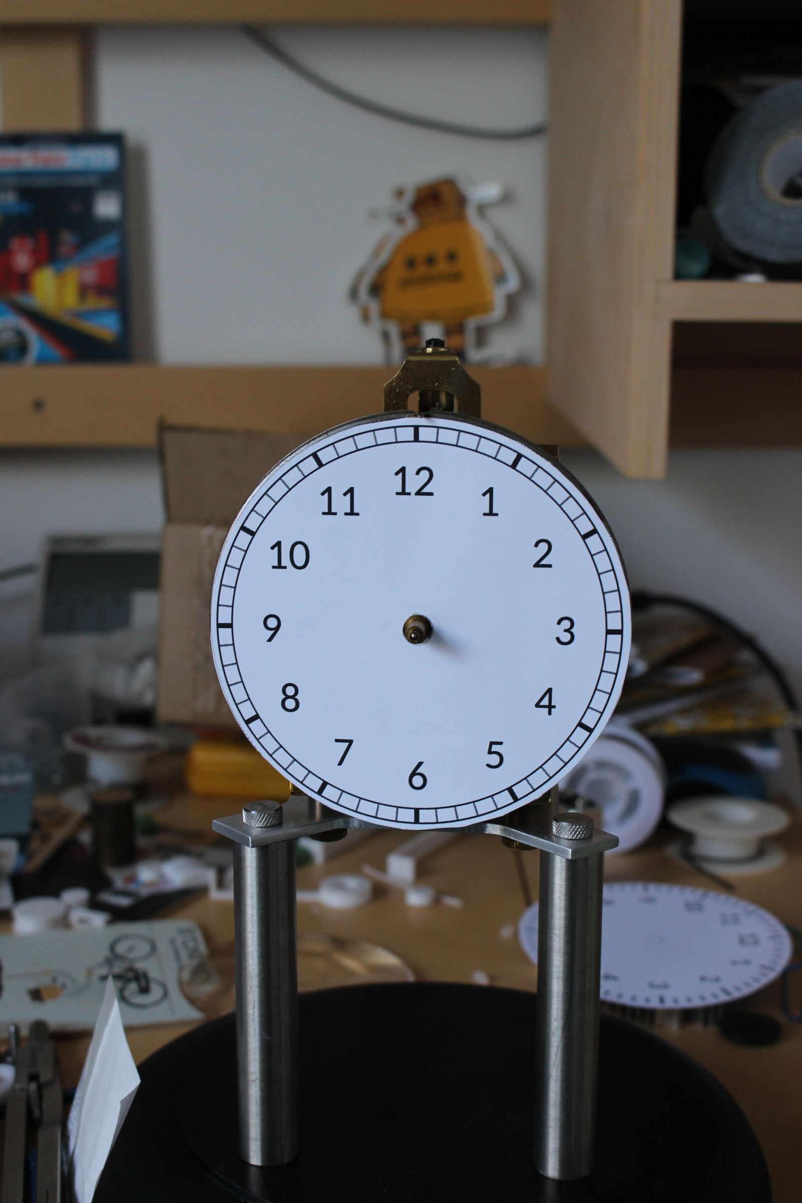 Anniversary Clock : Extreme Yet Simple Makeover : 8 Steps (with ...