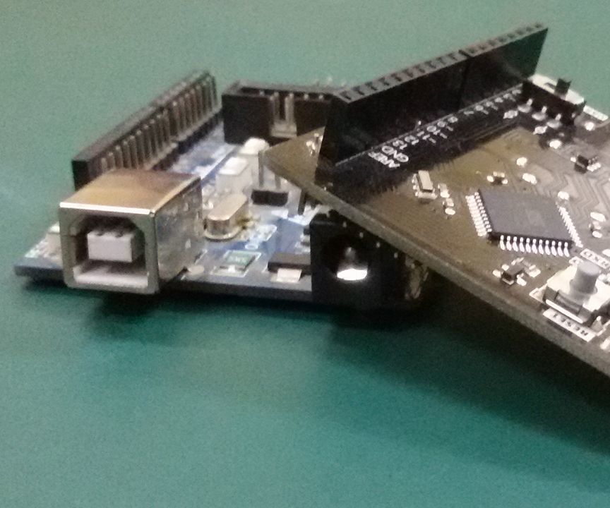 Control Room's Fan by Your Mobile Phone 