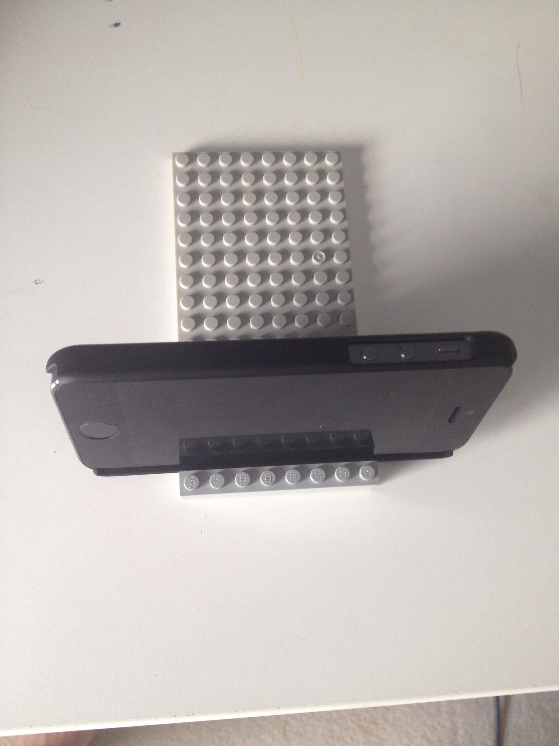 IPhone Stand