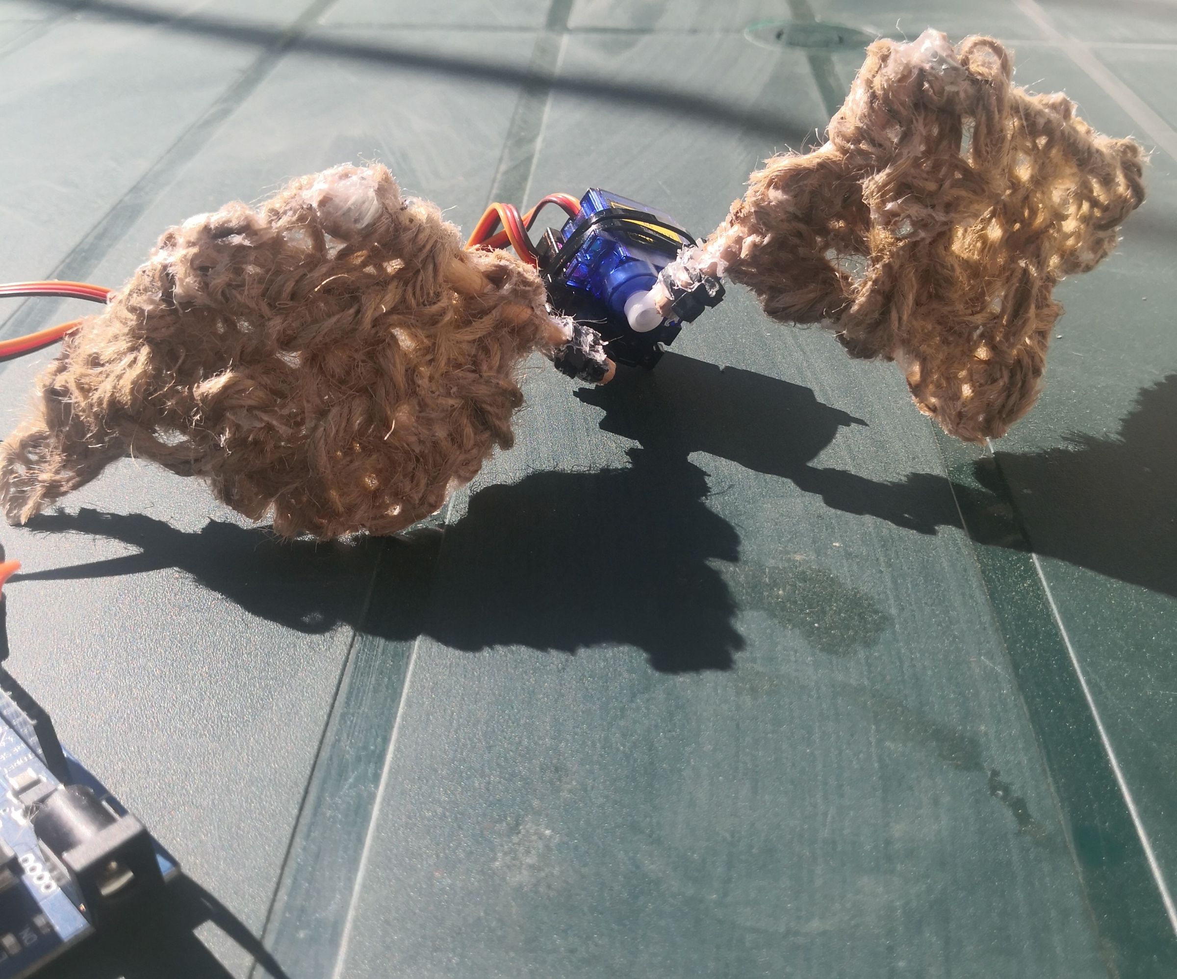 Flying Wings With 2 Servos