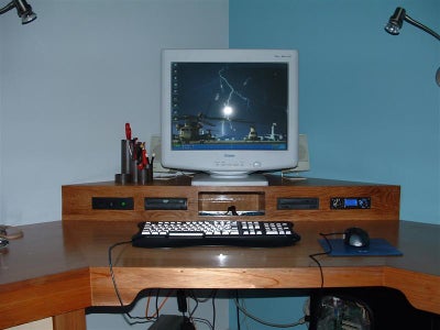 Corner Desk PC V3