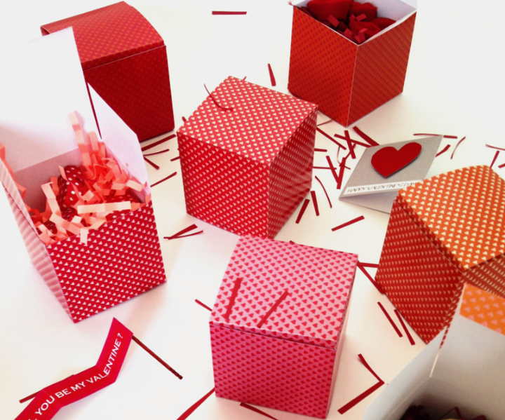 PRINTABLE GIFT BOXES – HEART PATTERN