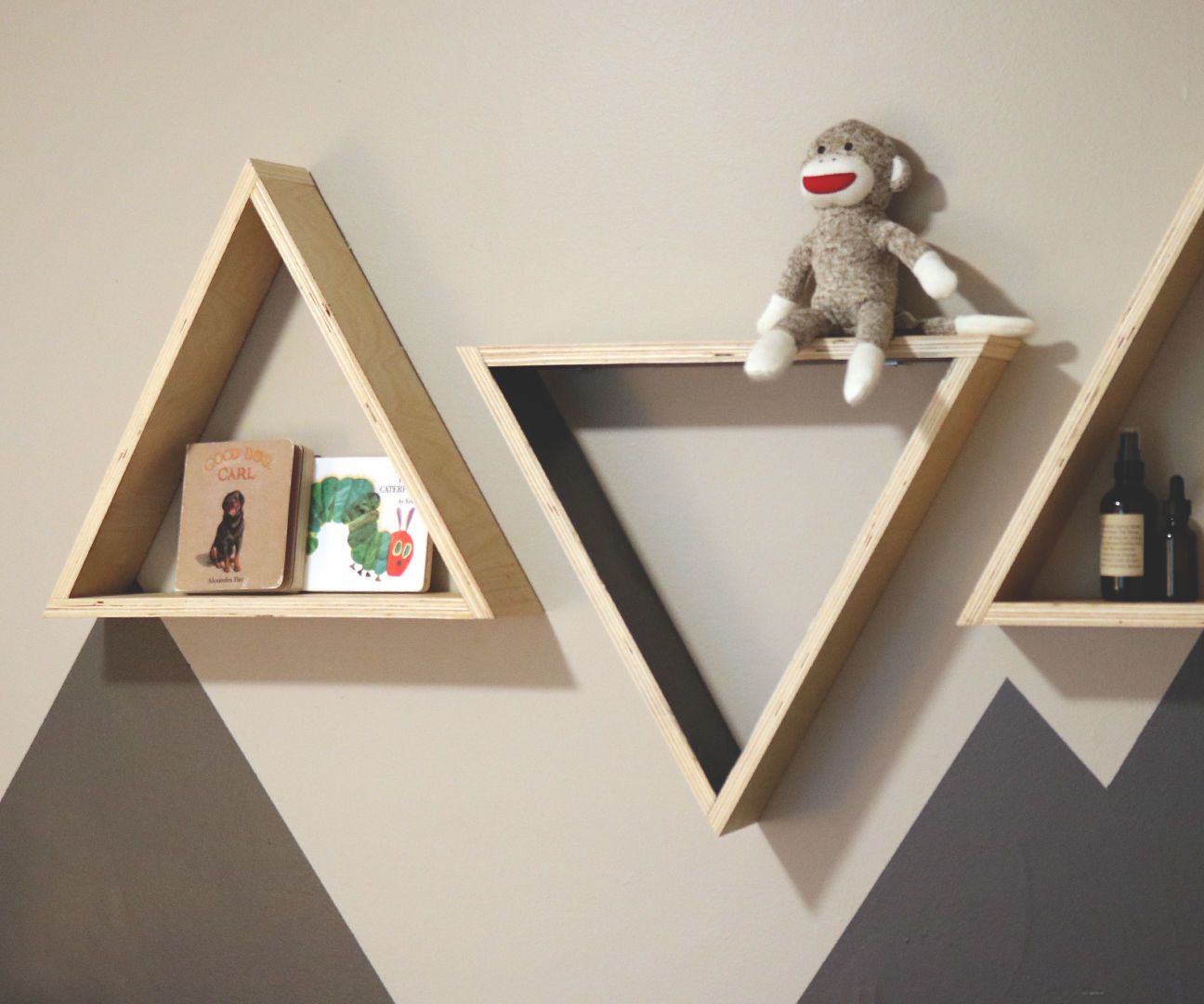 How to Make Triangle Shelves