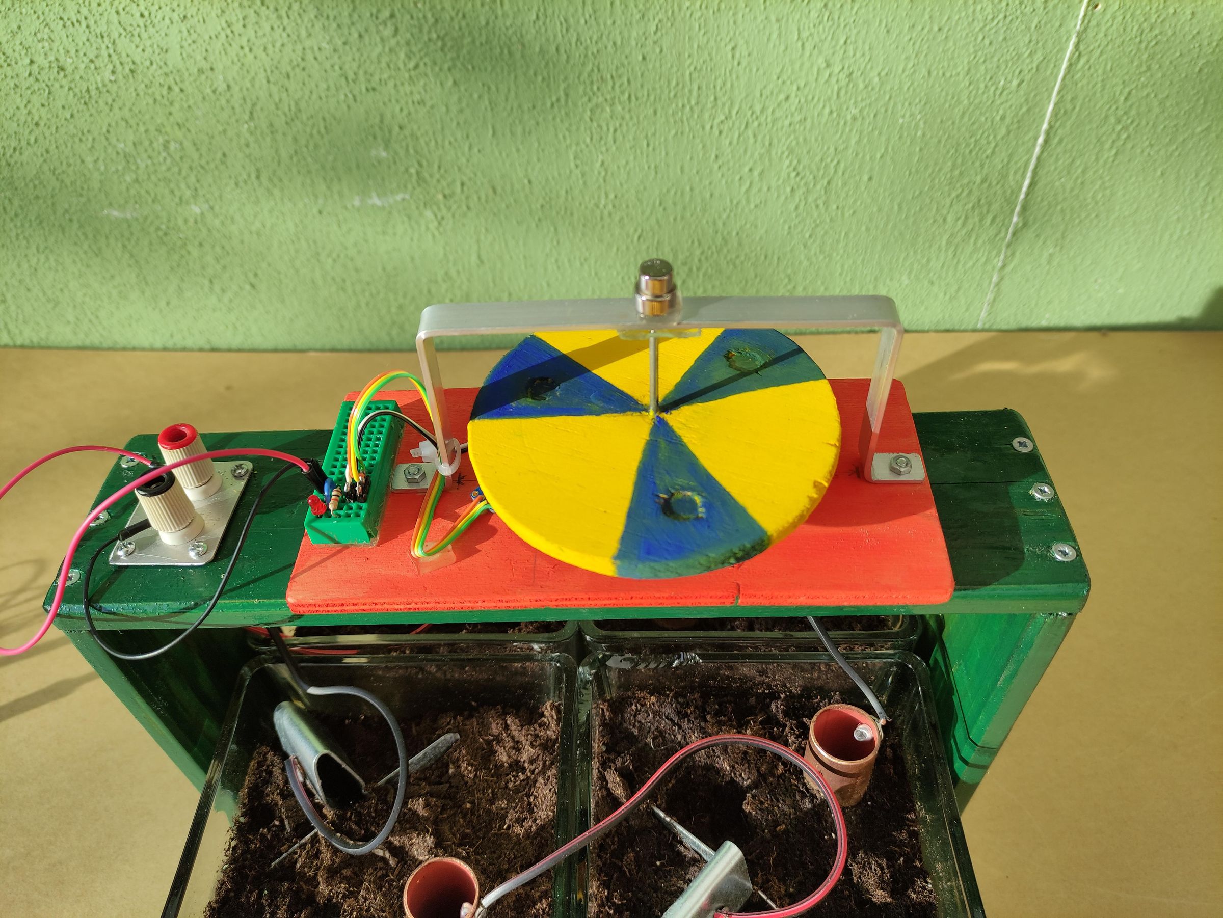 How to Make a SoilUrine Battery With Load 6 Steps (with Pictures