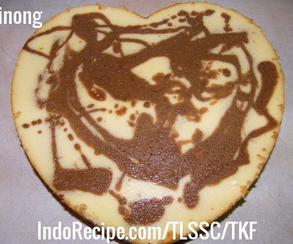 Coffee Mocha Swirled Cheesecake