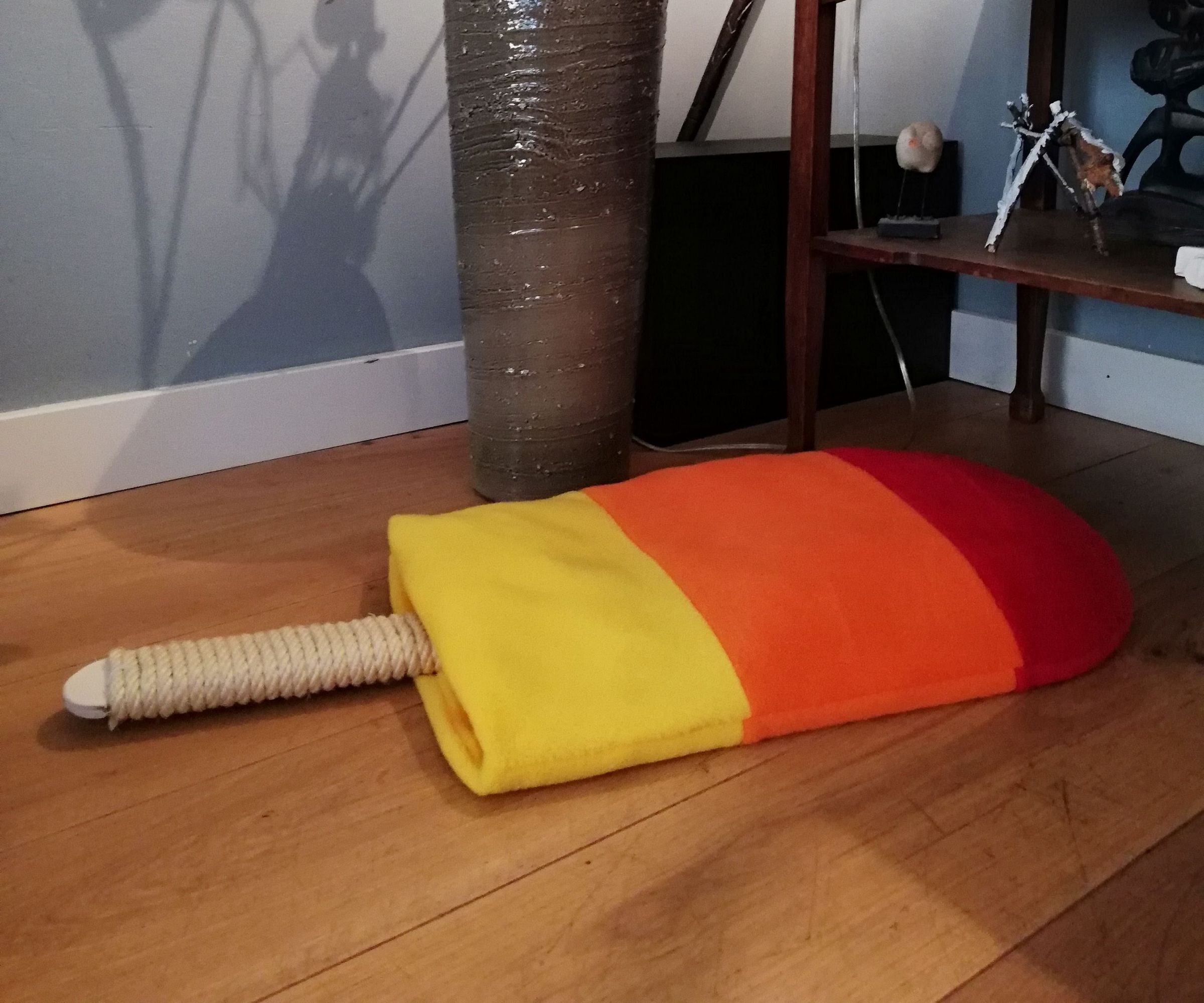 Popsicle Cat Bed and Scratcher 