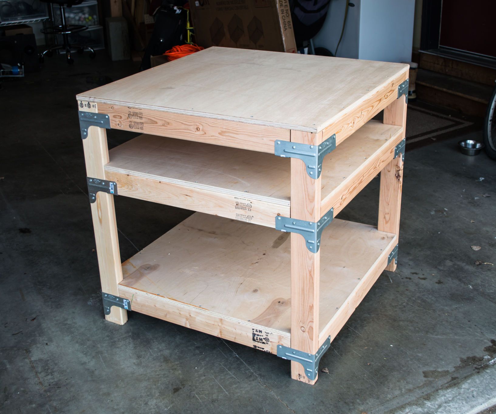 Configurable Table/Shelf/Bench With Generated Material and Cut Lists