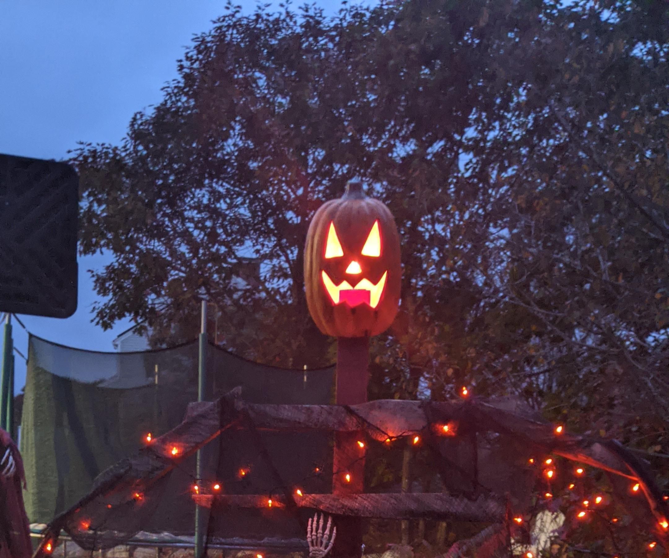 Pumpkin Scarecrow Decoration