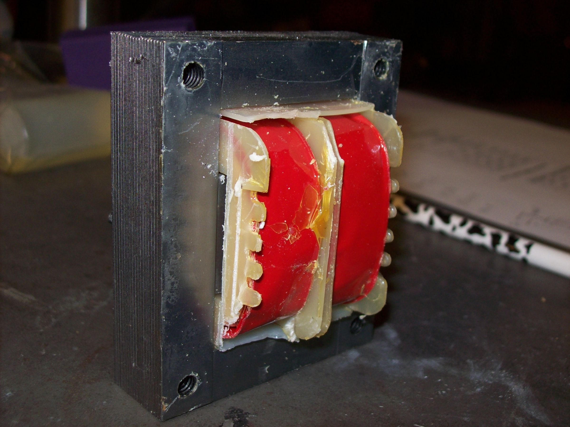 Disassemble an E-block transformer