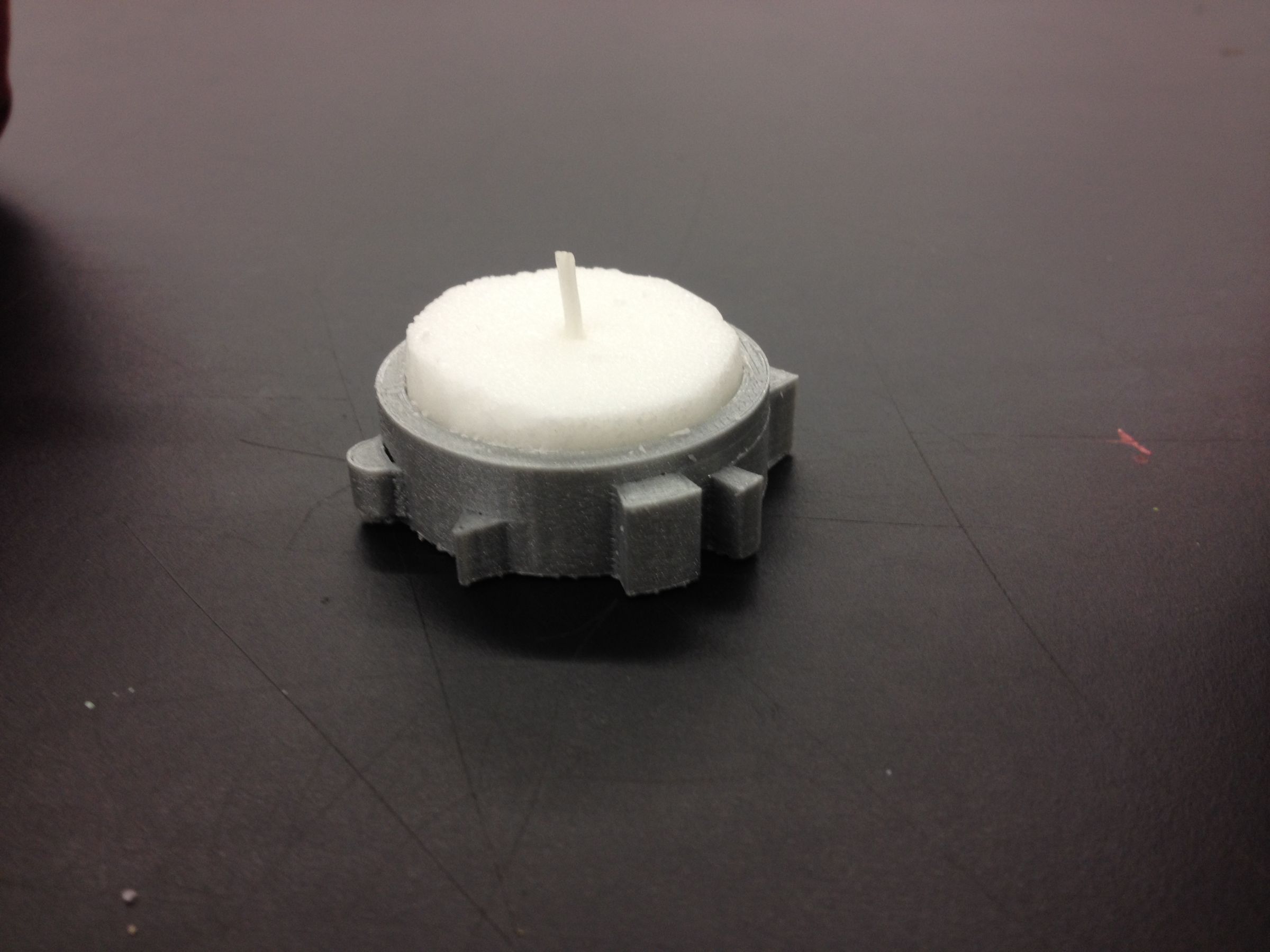 Tealight holder