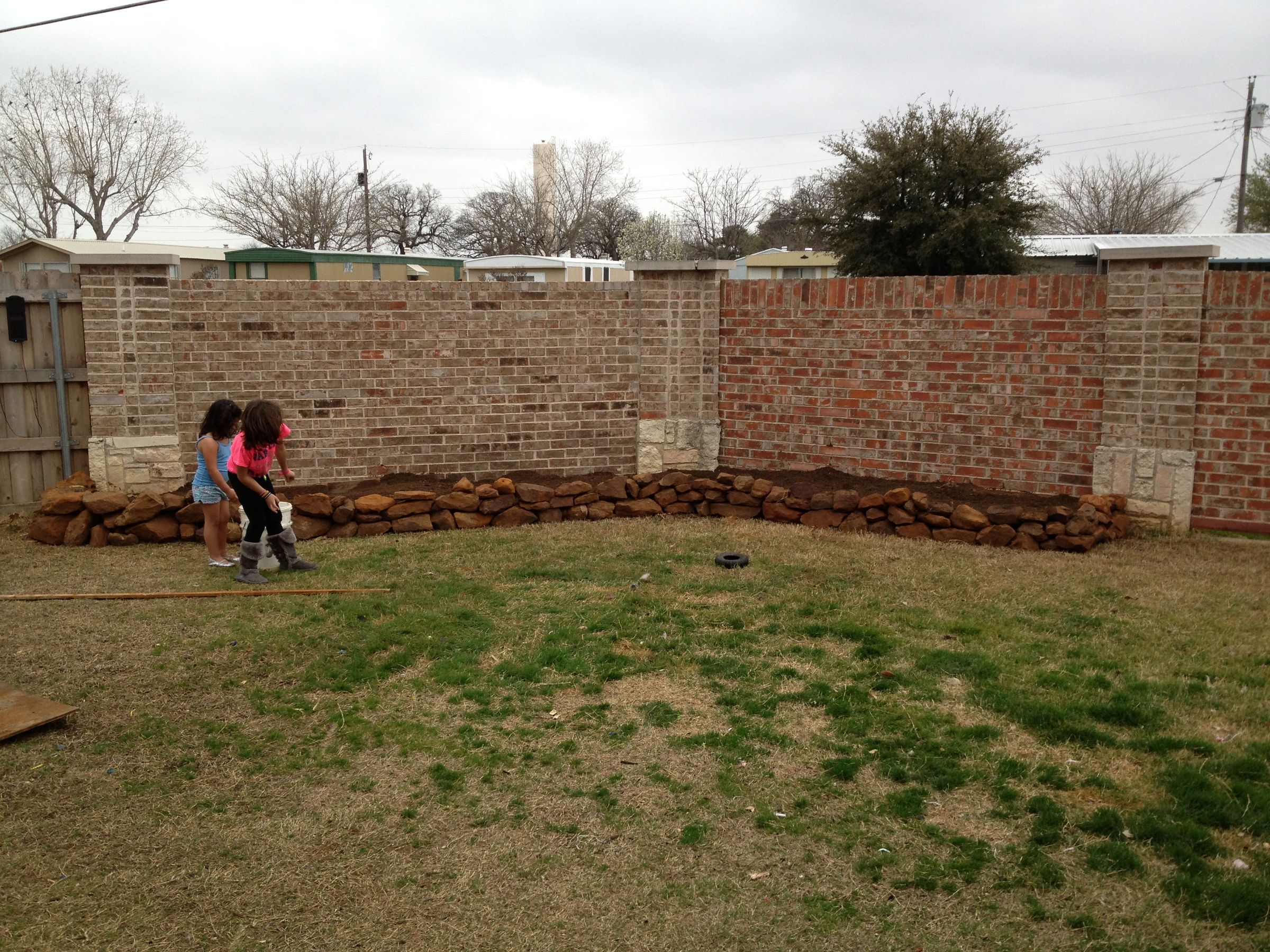 STONE RAISED GARDEN BED