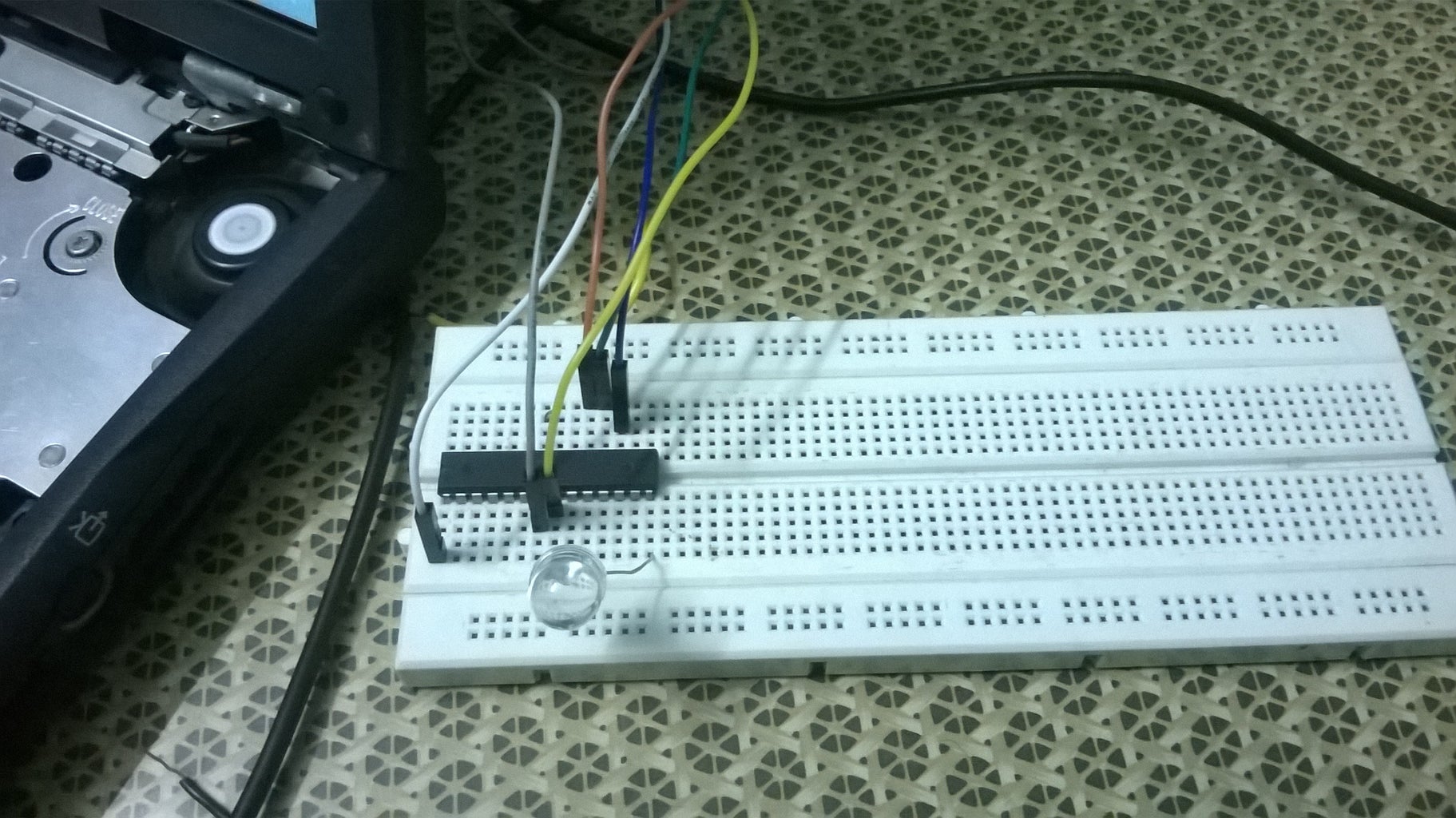 Simplest AVR Parallel Port Programmer : 3 Steps - Instructables