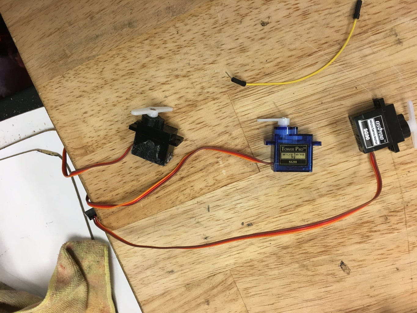 How to Run Servo Motors Using Arduino : 10 Steps (with Pictures ...