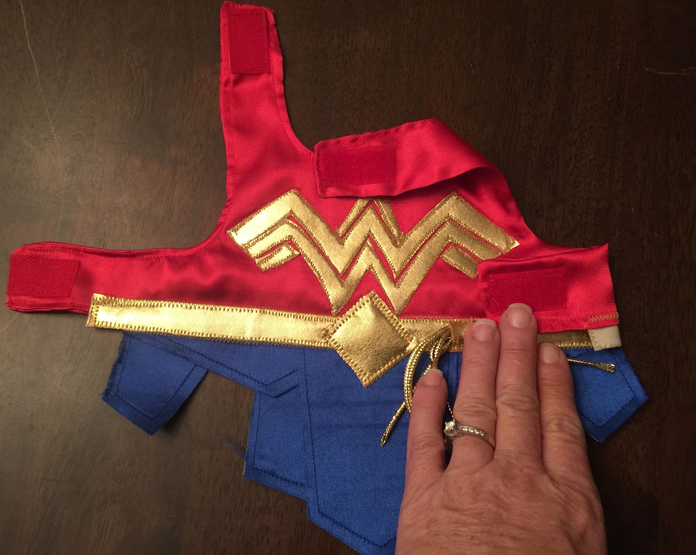 Wonder Woman Dog Costume 11 Steps (with Pictures) Instructables