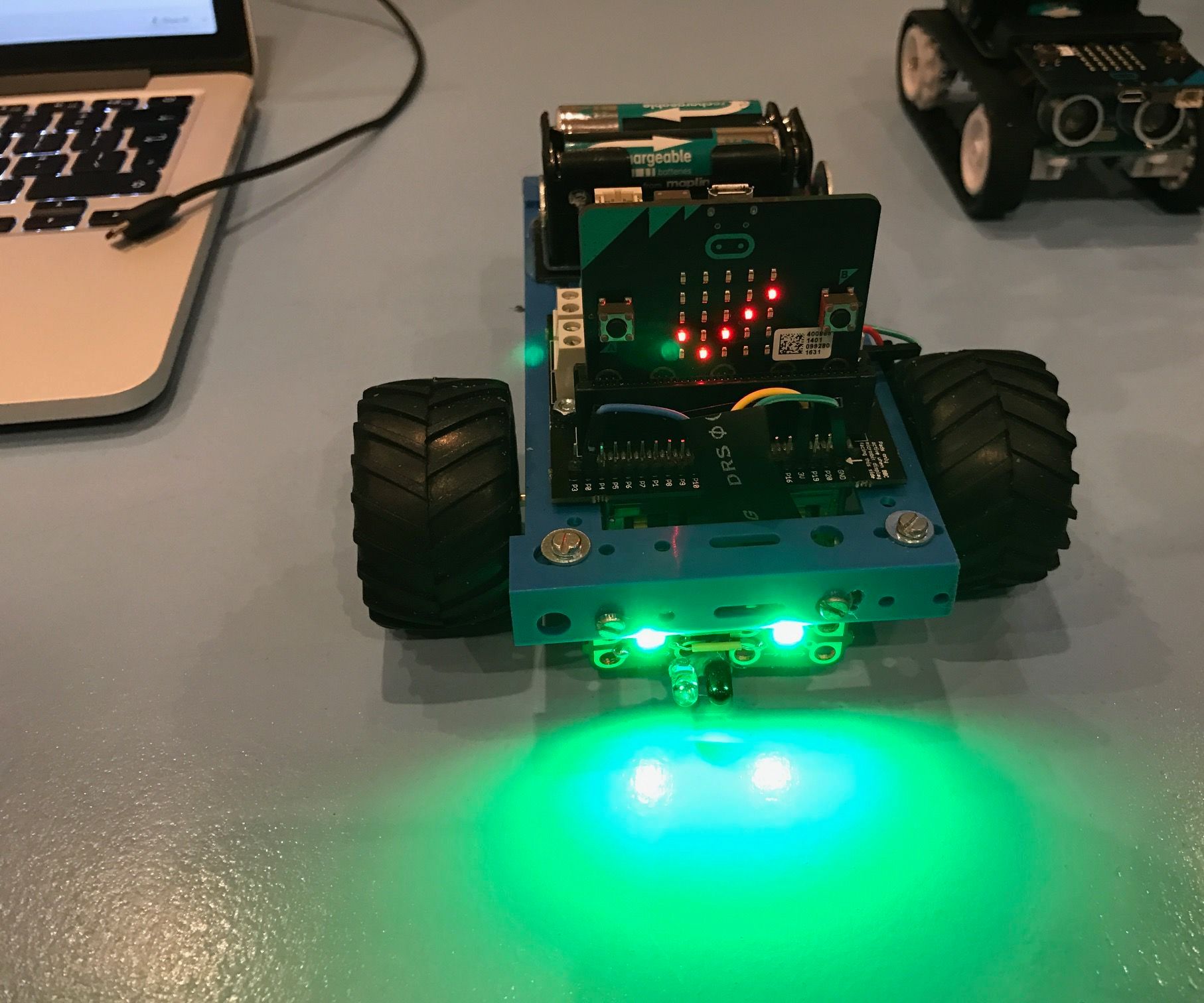 Object Avoidance Microbit Robot Using the Kitronik Motor Controller