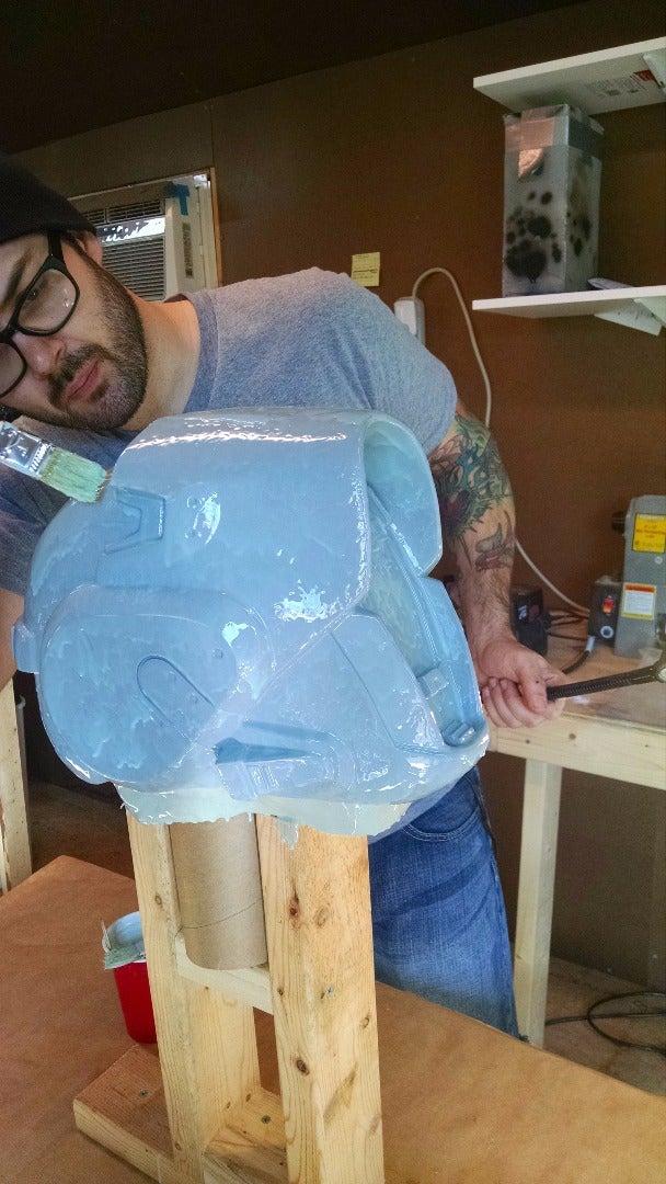 Warlock Helmet Molding