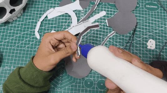 Making the Headphones 🎧