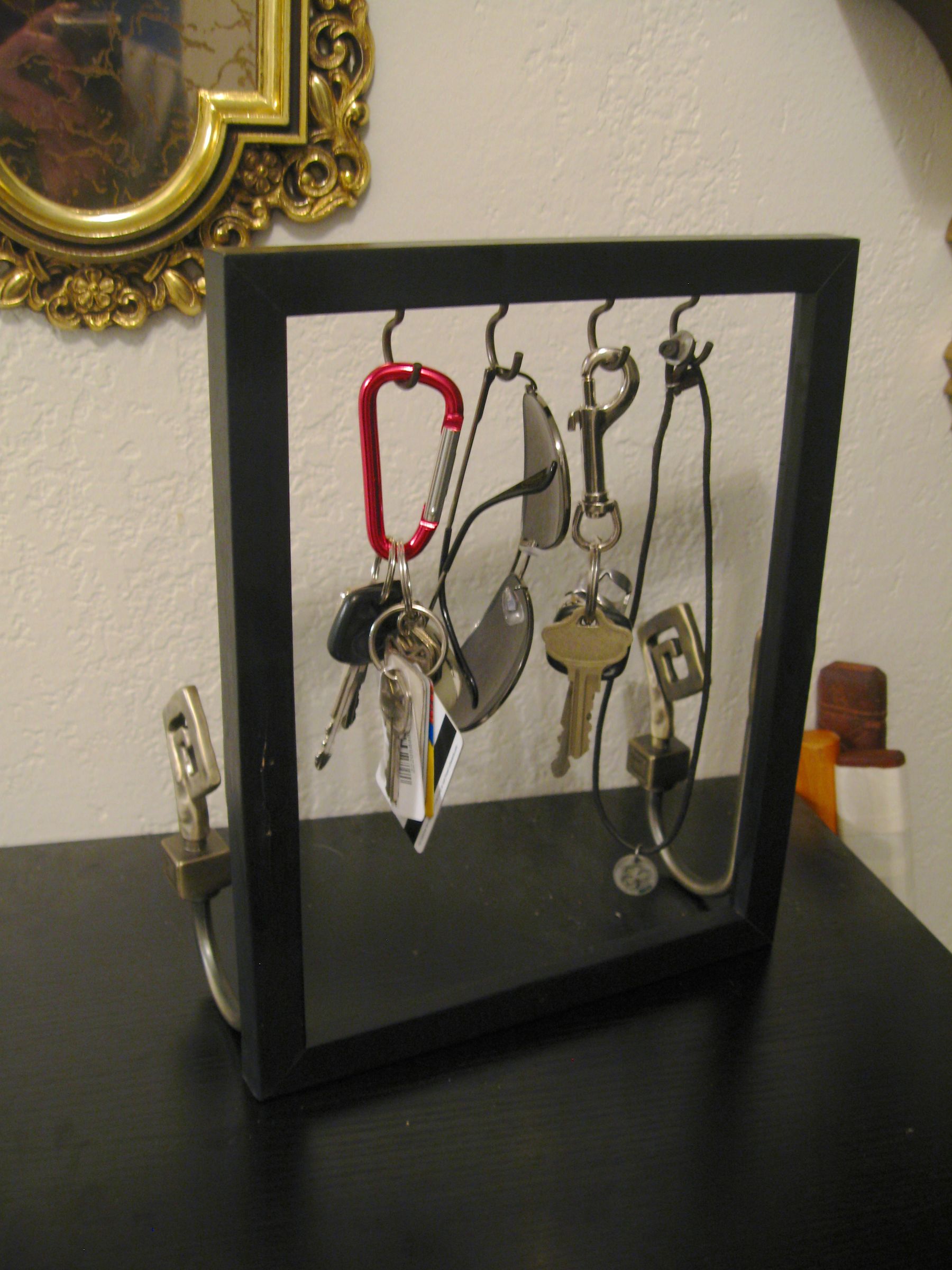 Picture Frame Accessory Holder