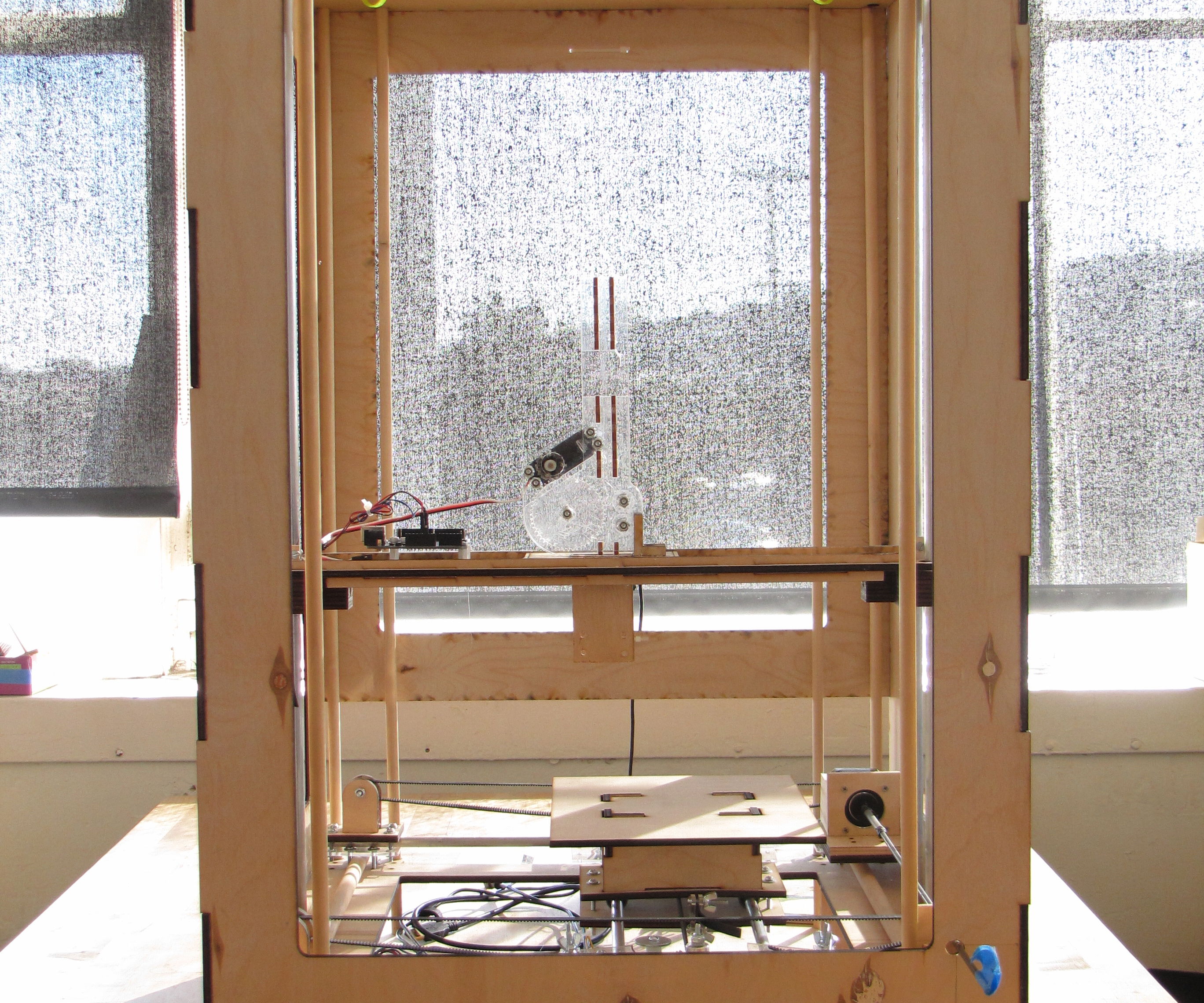 Webster: a Geometric Pattern Weaving Machine