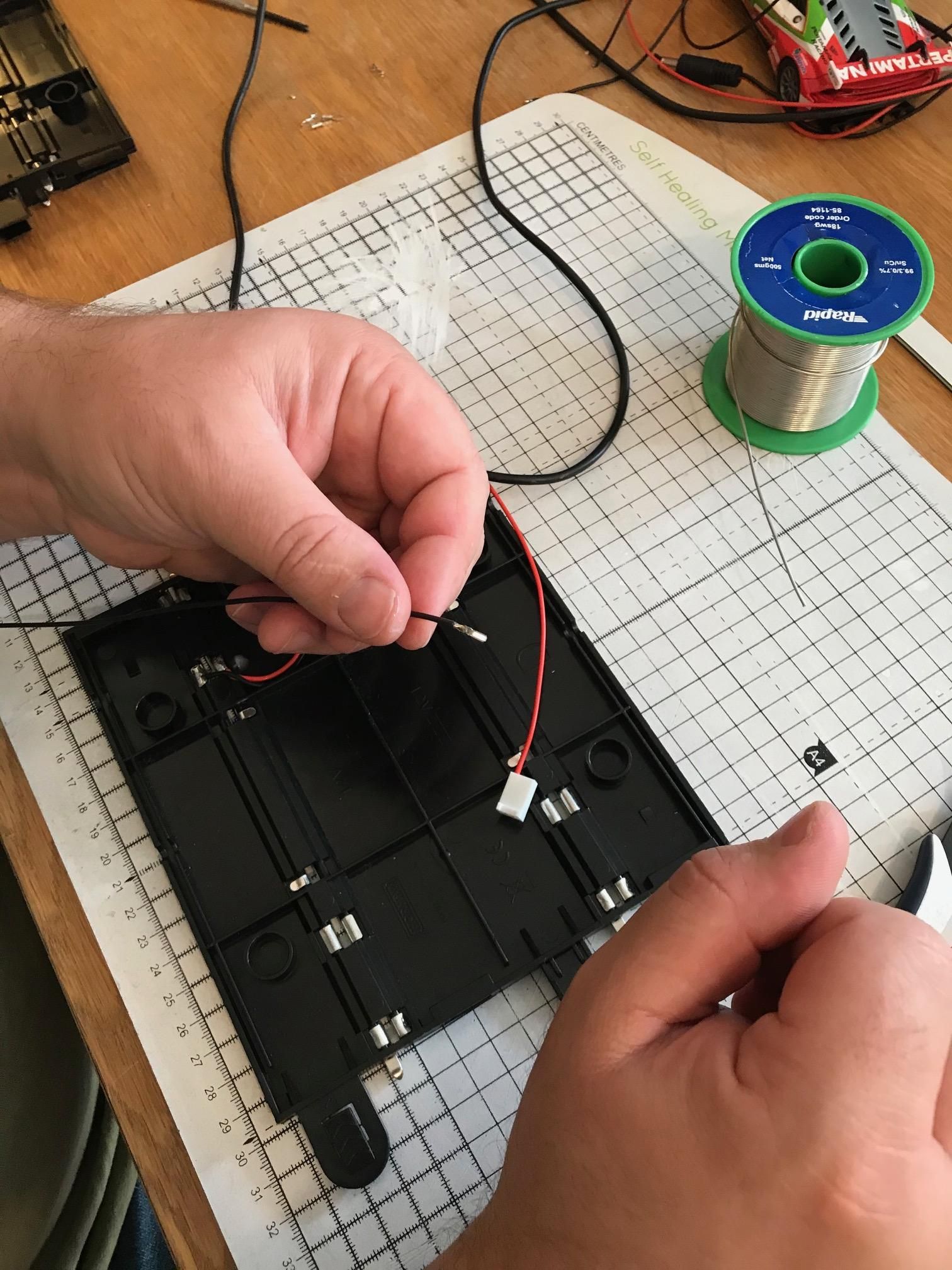 Digital Slot Car Power Distribution 9 Steps (with Pictures