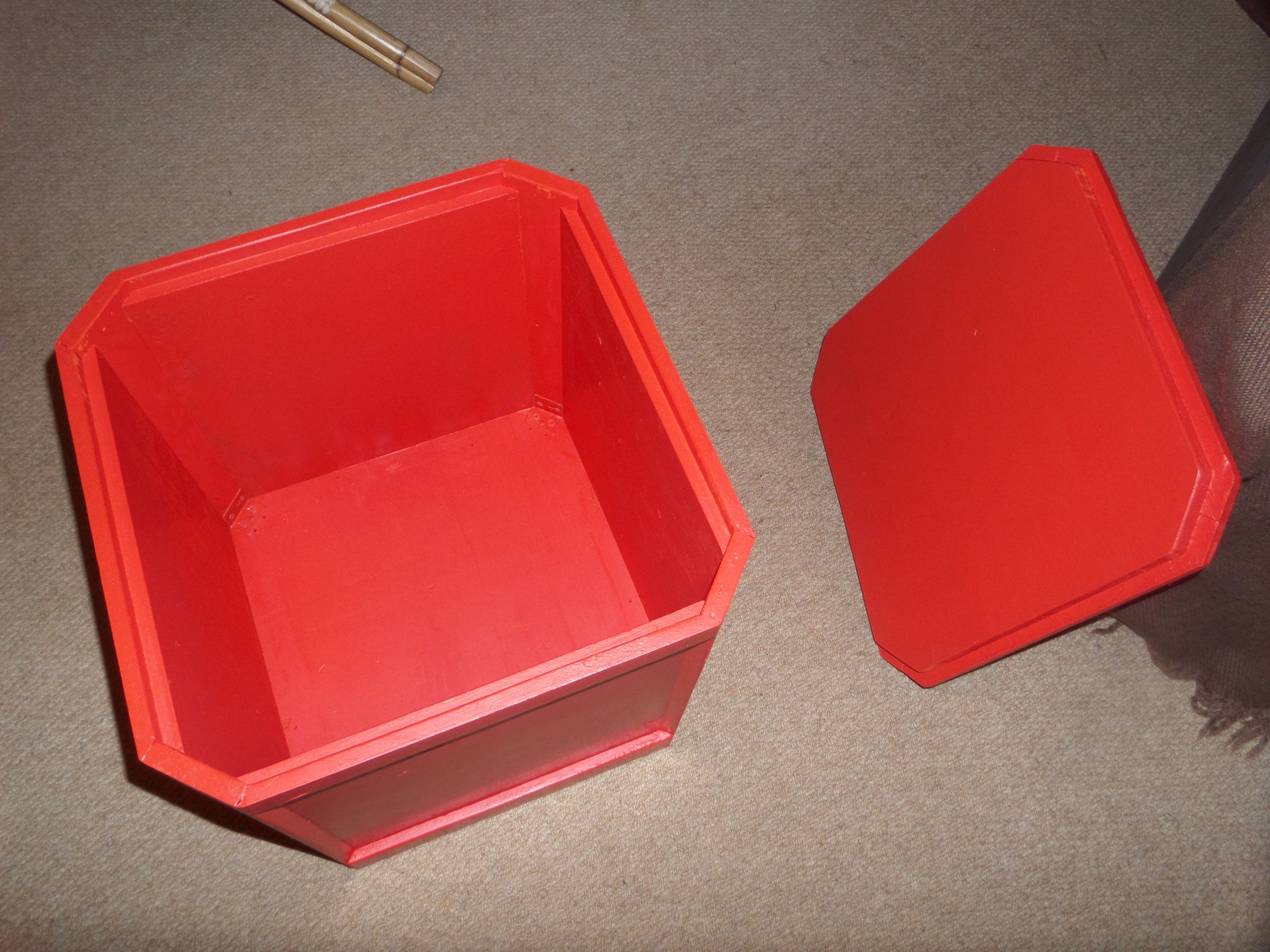 Wooden Ratchet and Clank Explosive Crate : 9 Steps (with Pictures ...