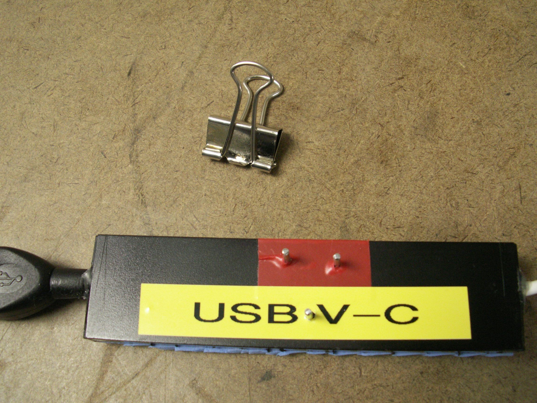 USB Voltage and Current Tester!! (version 1)
