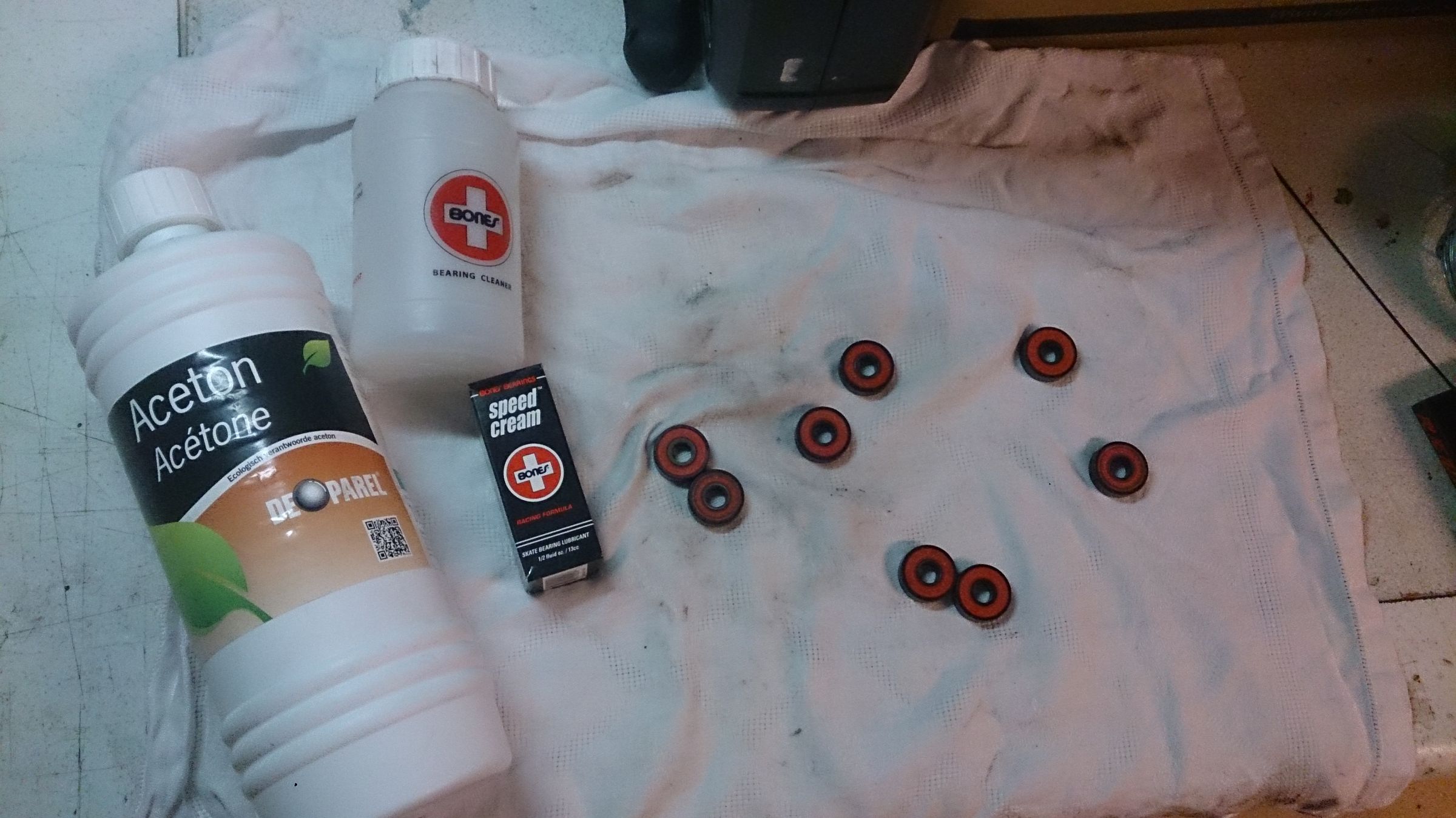 Cleaning Longboard Bearings 5 Steps Instructables