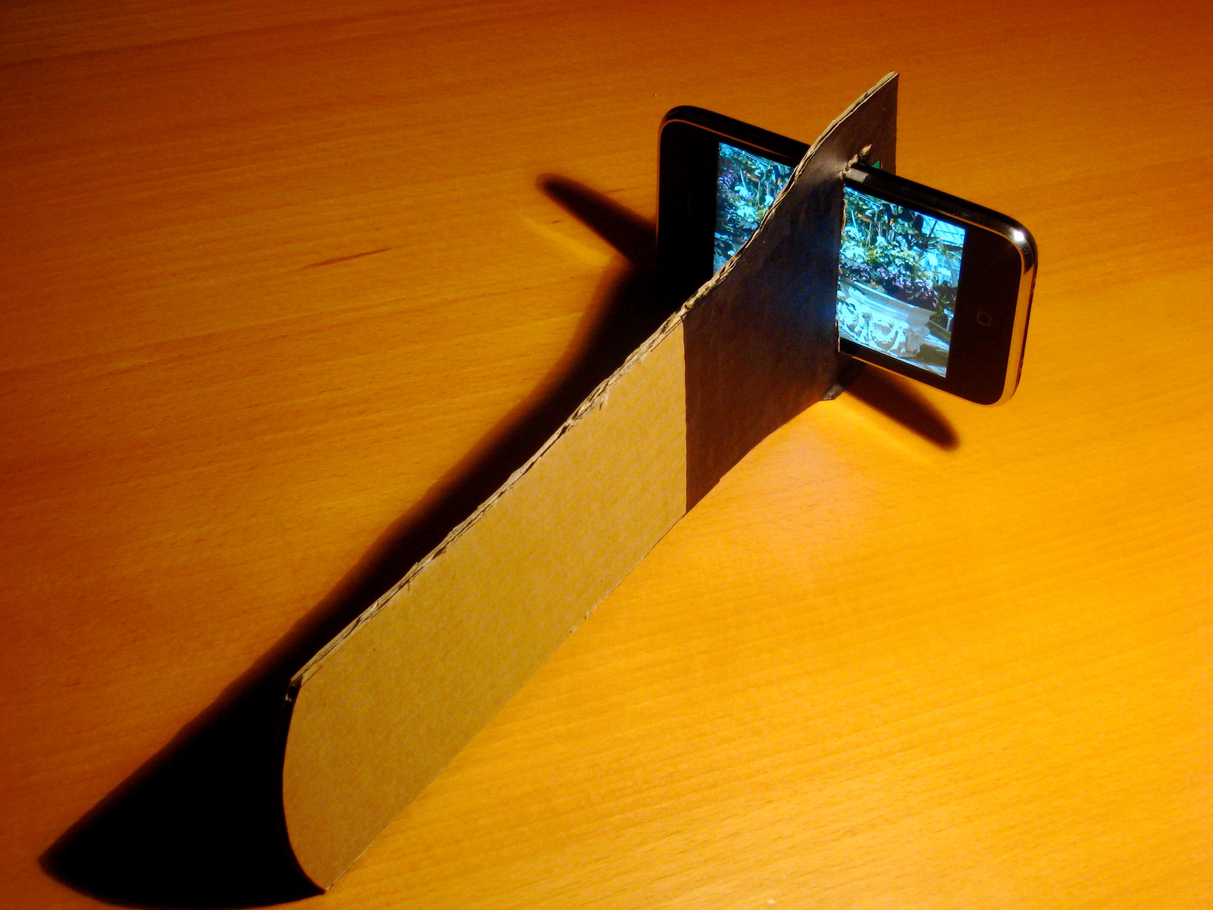 DIY 3d Camera / Viewer With an IPhone