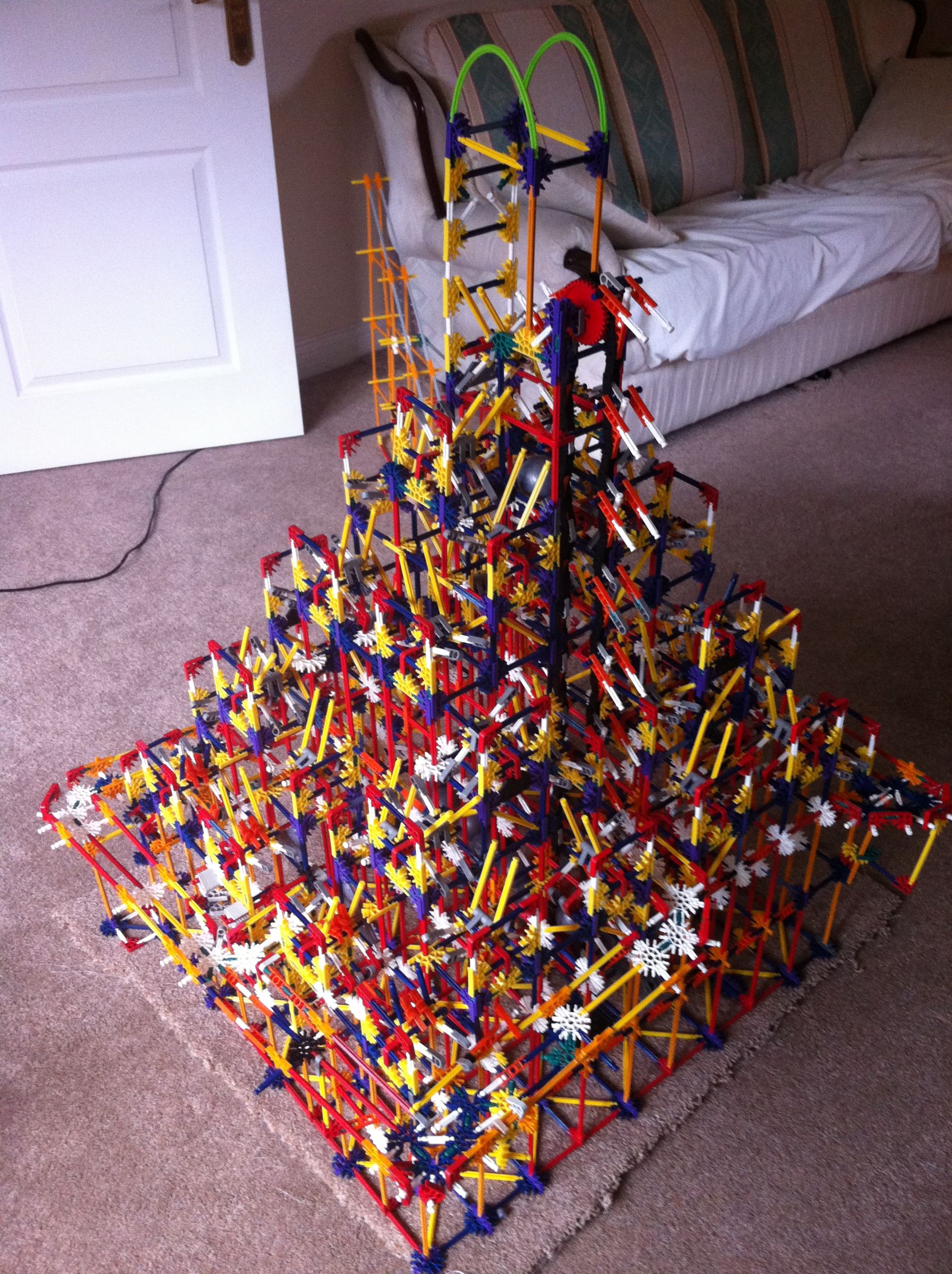 Waterfall - a K'nex Ball Machine