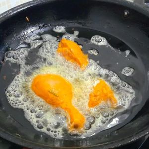 Frying Chicken