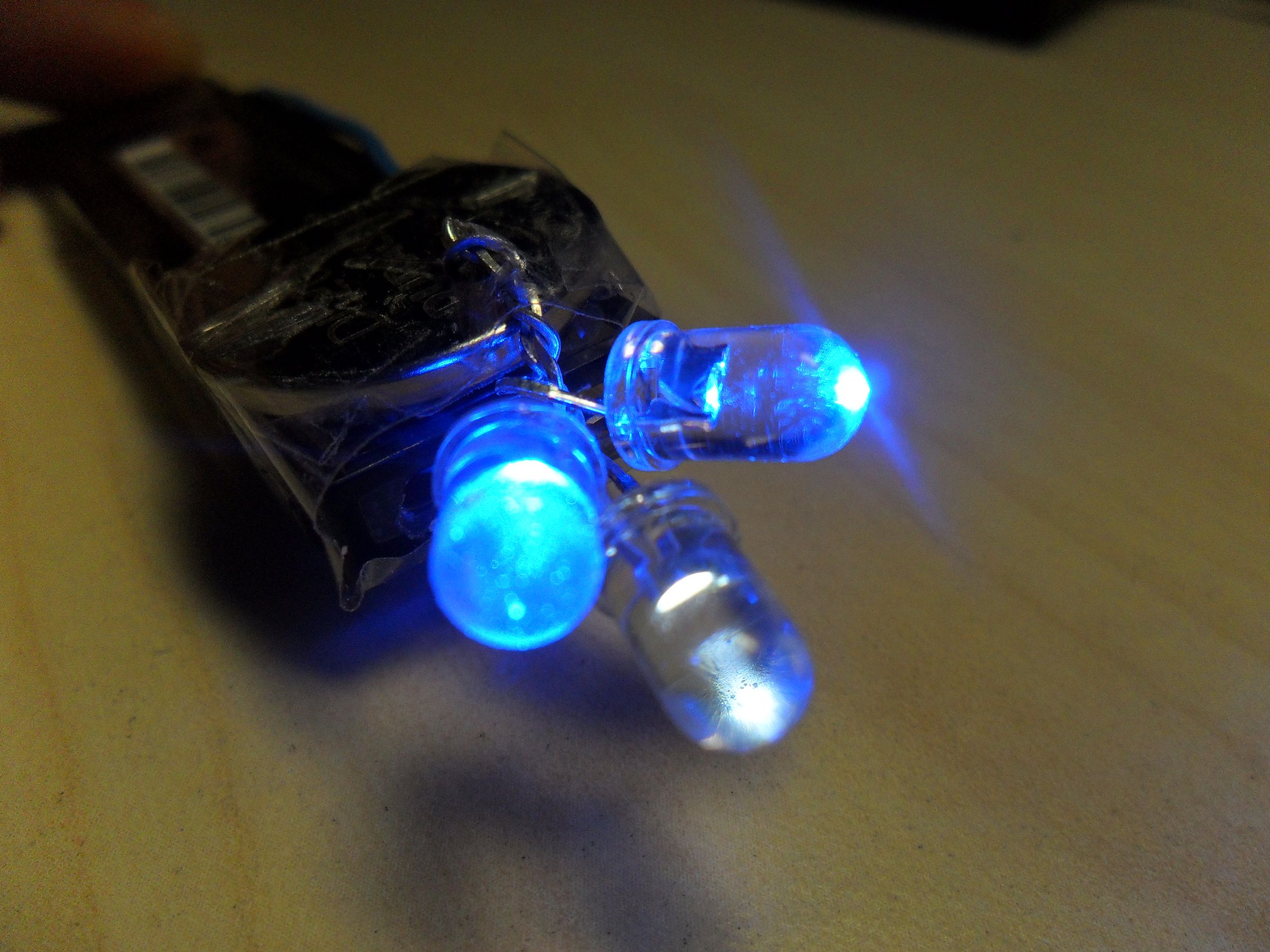 2 Minute Mini Flashlight